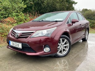 2013 - Toyota Avensis Manual