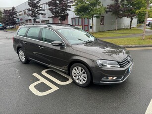 2013 - Volkswagen Passat Manual