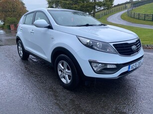 2014 - Kia Sportage Manual