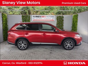 2017 - Mitsubishi Outlander Manual