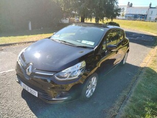 2017 - Renault Clio Manual