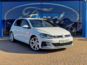 2017 - Volkswagen Golf Automatic