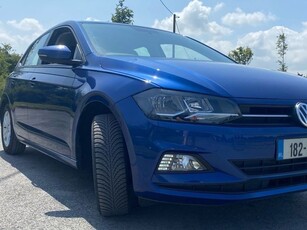 2018 - Volkswagen Polo Manual