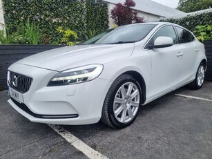 2018 - Volvo V40 Automatic