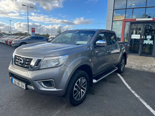 NISSAN NAVARA