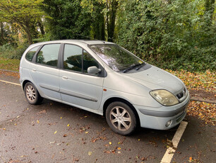 RENAULT SCENIC