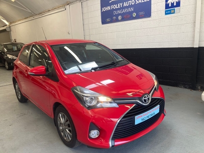 2016 - Toyota Yaris Manual