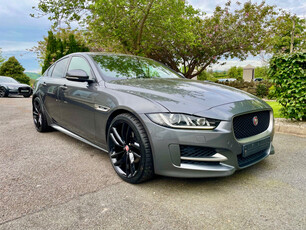 JAGUAR XE