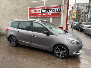 RENAULT GRAND SCENIC