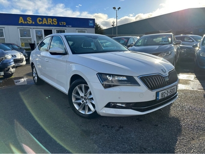 2018 - Skoda Superb Manual