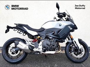 BMW F900XR