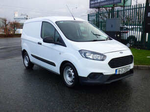 FORD TRANSIT COURIER