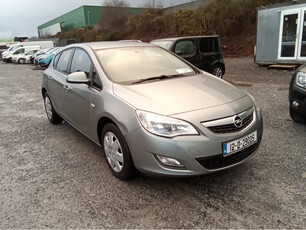 VAUXHALL ASTRA