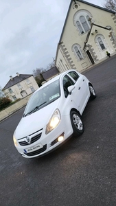 2010 - Vauxhall Corsa ---