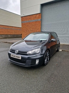 2010 - Volkswagen Golf Manual