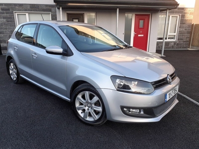 2010 - Volkswagen Polo Manual