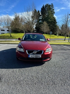 2011 - Volvo S40 Manual