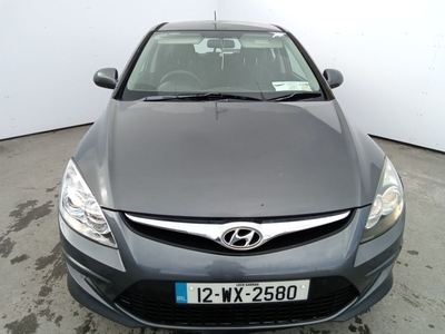 2012 - Hyundai i30 Manual