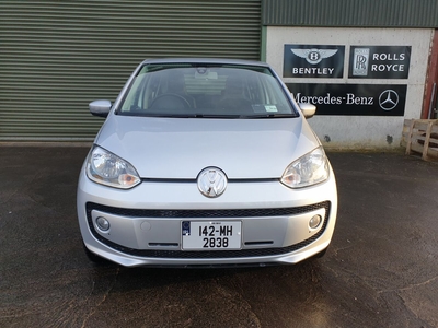 2014 - Volkswagen Up! Automatic