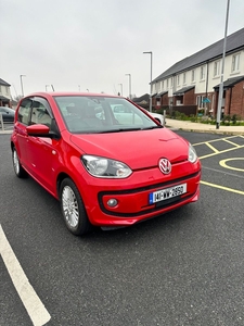 2014 - Volkswagen Up! Automatic