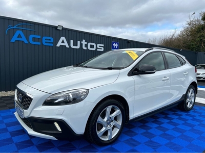 2014 - Volvo V40 Automatic