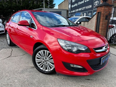 2015 - Opel Astra Manual