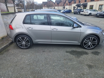 2015 - Volkswagen Golf Manual