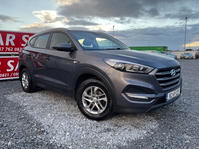 2016 - Hyundai Tucson Manual