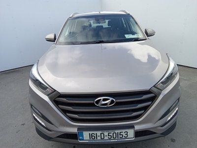 2016 - Hyundai Tucson Manual