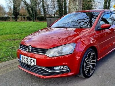 2016 - Volkswagen Polo Automatic