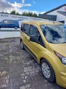 2017 - Ford Tourneo Connect Manual