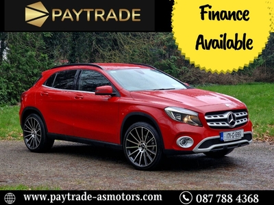 2017 - Mercedes-Benz GLA-Class Manual