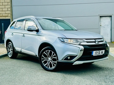 2017 - Mitsubishi Outlander Manual