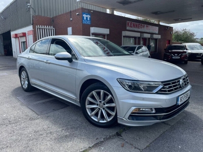 2018 - Volkswagen Passat Manual