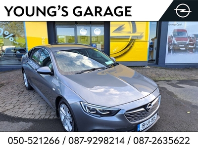 2019 - Opel Insignia Manual