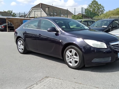 2013 - Opel Insignia Manual