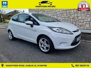 2012 (12) Ford Fiesta