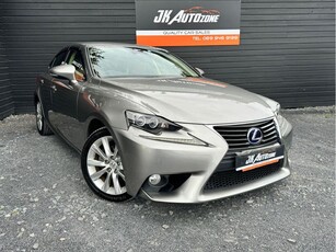 2014 Lexus IS 300h