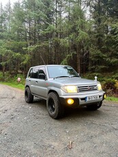 1998 - Mitsubishi Pajero ---