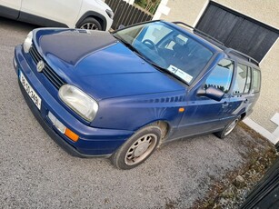 1998 - Volkswagen Golf ---