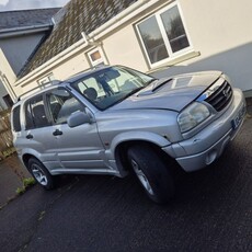 2002 - Suzuki Grand Vitara ---