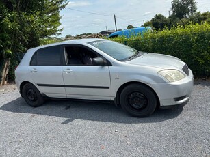 2003 - Toyota Corolla ---