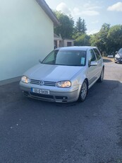 2003 - Volkswagen Golf ---