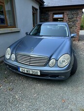 2004 - Mercedes-Benz E-Class Automatic