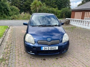 2004 - Toyota Yaris ---