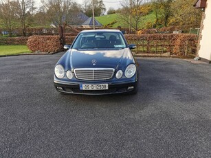 2005 - Mercedes-Benz E-Class Automatic