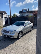 2005 - Mercedes-Benz E-Class Automatic