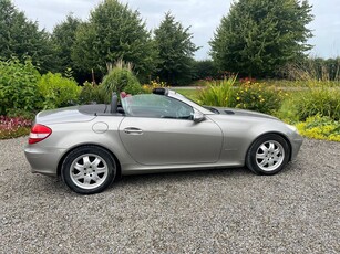 2005 - Mercedes-Benz SLK-Class Automatic