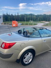 2005 - Renault Megane ---