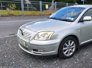 2005 - Toyota Avensis Manual